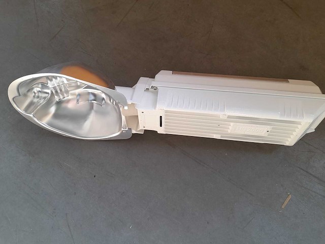 Hortilux belichtingsarmaturen + reflectoren - afbeelding 1 van  5