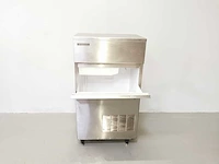 Hoshizaki - im-100-hc - ijsblokjesmachine - afbeelding 2 van  2