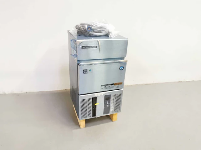 Hoshizaki - im-30cne-hc - ijsblokjesmachine - afbeelding 1 van  4