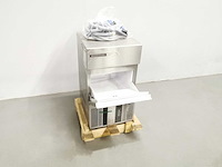 Hoshizaki - im-30cne-hc - ijsblokjesmachine - afbeelding 3 van  3