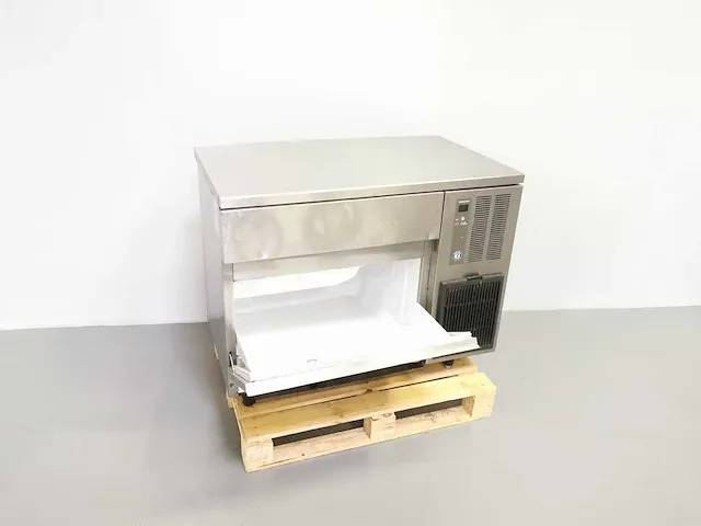 Hoshizaki - im100cne - ijsblokjesmachine - afbeelding 2 van  2