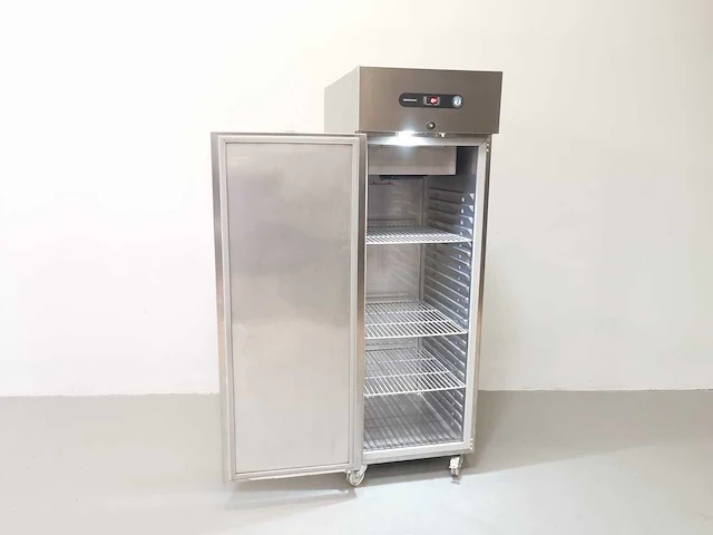 Hoshizaki - suf-65bg-c - vriezer - afbeelding 2 van  2