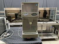 Hoshizaki dcm-120fe ijsblokjes- en schilferijsmachine - afbeelding 2 van  5