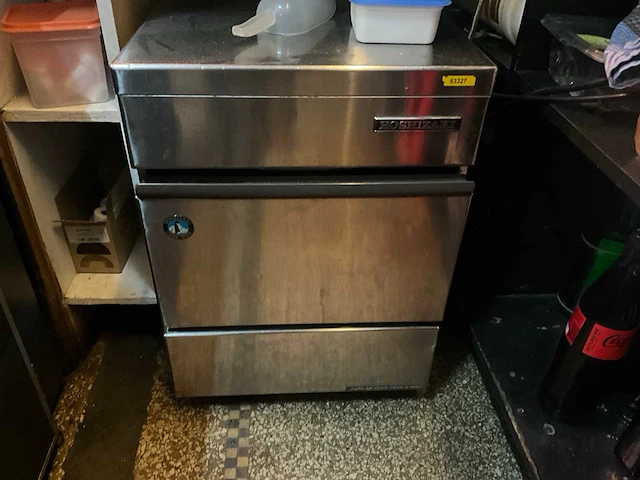 Hoshizaki im-20cle-25 ijsblokjesmachine - afbeelding 1 van  3