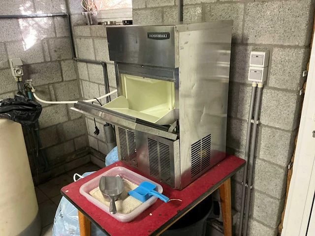 Hoshizaki im-21cle ijsblokjesmachine - afbeelding 1 van  3
