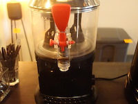 Hot chocolate dispenser