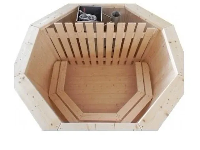 Hot tub - afbeelding 2 van  9