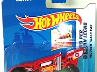 Hot wheels houten auto vanaf 12 maand: rood - afbeelding 1 van  3