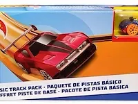 Hot wheels track builder unlimited track pack with diecast car kit - racebaan bouwpakket