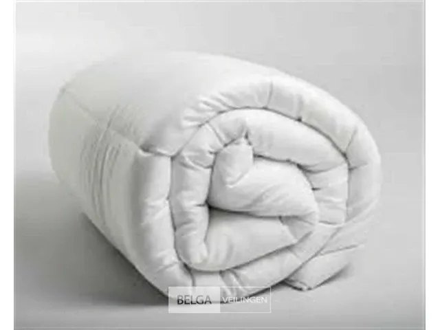 Hoteldekbed 200x140cm - afbeelding 1 van  4