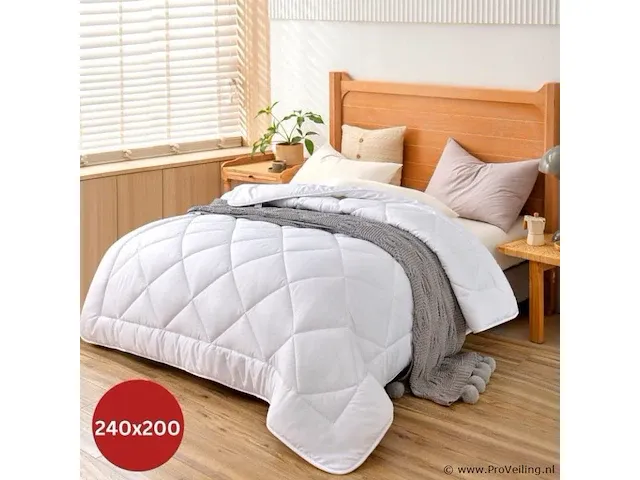Hoteldekbed 240x200cm - afbeelding 1 van  4