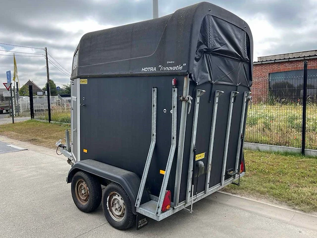 Hotra innovatie paarden aanhangwagen - afbeelding 3 van  7