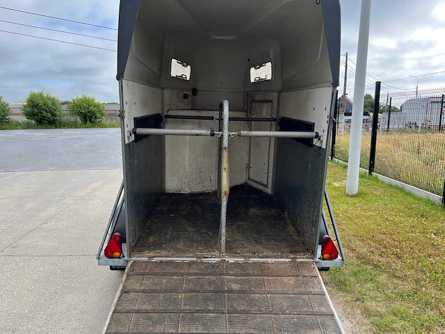 Hotra innovatie paarden aanhangwagen - afbeelding 6 van  7