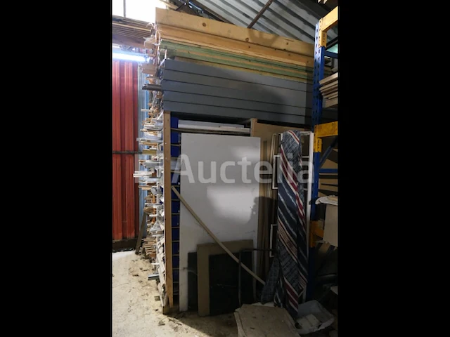 Hout, aluminium, kunststof sierlijsten en profielen - afbeelding 3 van  9