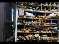 Hout, aluminium, kunststof sierlijsten en profielen - afbeelding 8 van  9