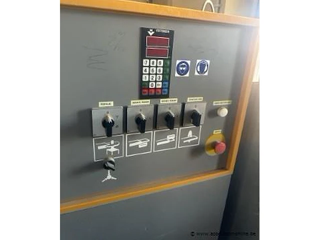 Houtbewerkingsmachine vertongen, pentho 3 - afbeelding 2 van  6
