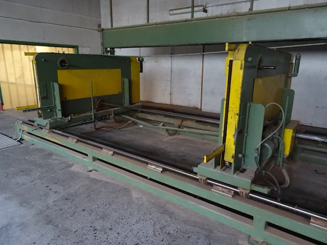 Houtbewerkingsmachine - afbeelding 6 van  12
