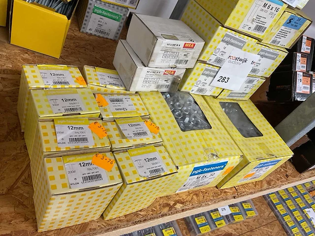 Houtbouten dopjes en messing pluggen - afbeelding 4 van  5