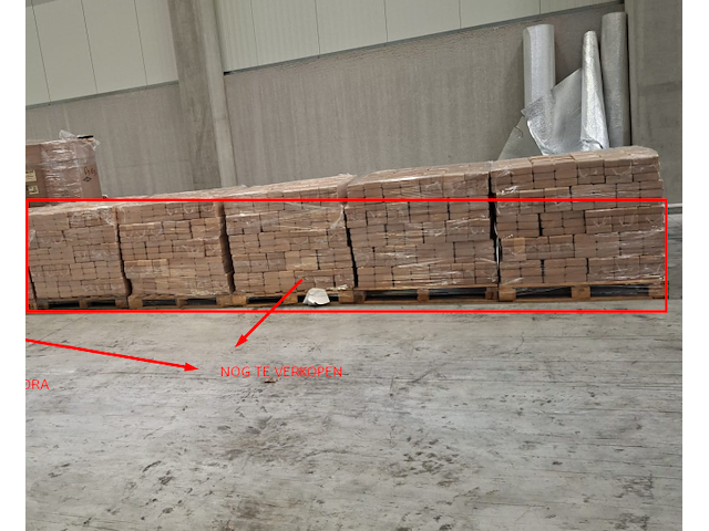 Houtbriketten en houtschilfers - afbeelding 1 van  2