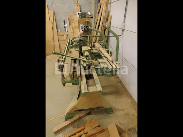 Houtdraaibank met hempel kopieersysteem - afbeelding 9 van  13