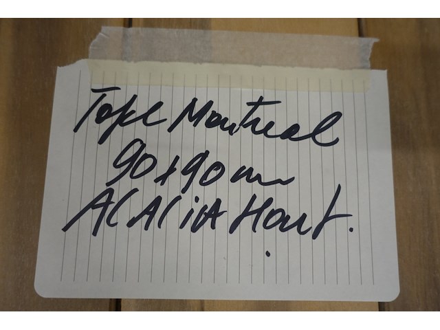 Houten acacia tafel - afbeelding 2 van  2