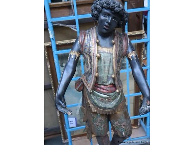 Houten afrikaanse figuur op sokkel h155 - afbeelding 2 van  4