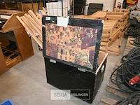 Houten bak met partij stelten - afbeelding 3 van  6