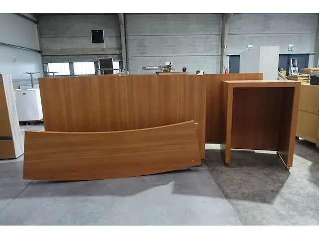 Houten balie - afbeelding 1 van  2
