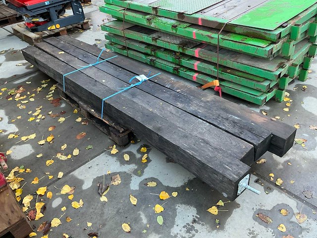 Houten balken (4x) - afbeelding 3 van  4