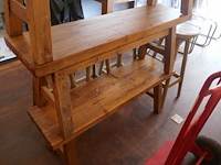 Houten bankjes + barkrukken - afbeelding 3 van  5