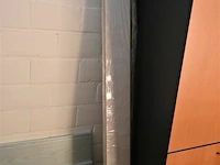 Houten bed + 2 nachtkastjes - afbeelding 2 van  2