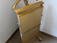 Houten bed met nachttafeltjes en spiegel - afbeelding 9 van  12