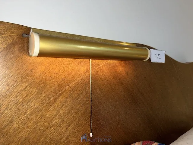 Houten bed met nachttafeltjes en spiegel - afbeelding 12 van  12