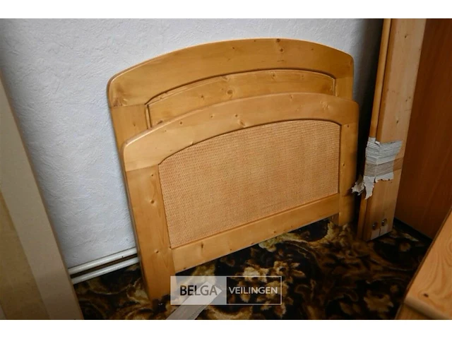 Houten bed - afbeelding 3 van  3