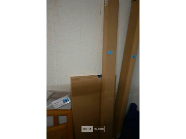 Houten bed - afbeelding 2 van  2