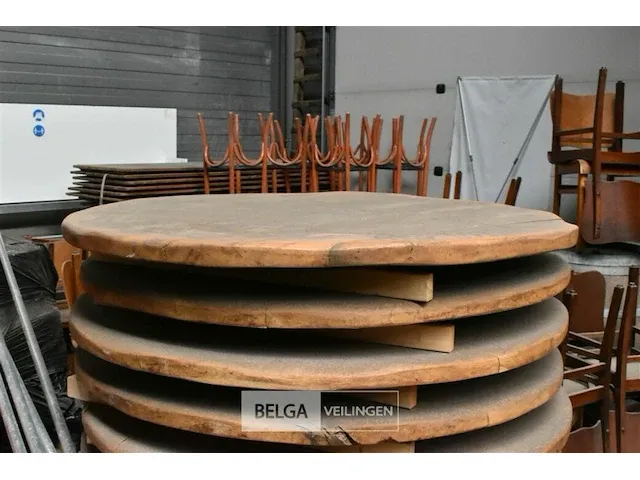 Houten bierton dm.55cm hoogte 95cm met houten blad dm. 145cm (biertafel) - afbeelding 3 van  4