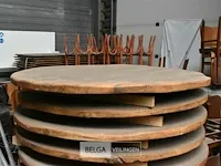 Houten bierton dm.55cm hoogte 95cm met houten blad dm. 145cm (biertafel) - afbeelding 3 van  4