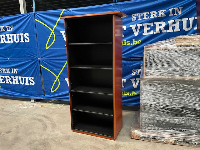 Houten boekenkast - afbeelding 1 van  5