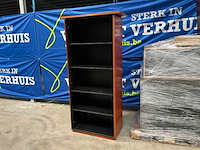 Houten boekenkast - afbeelding 1 van  5