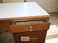 Houten bureau + ladenkast - afbeelding 4 van  7