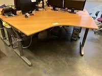Houten bureau