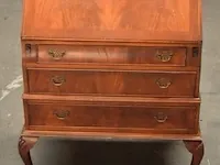 Houten bureau/secretaire, vv klapdeur en 2 laden, afm plm 74x41x98cm