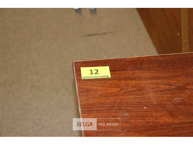 Houten bureel - afbeelding 2 van  2