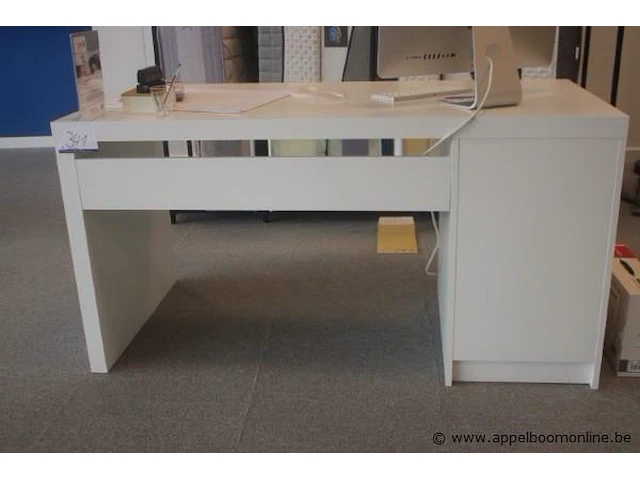 Houten buro - afbeelding 1 van  1