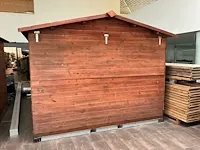 Houten chalet (metalen onderstel) - afbeelding 8 van  24