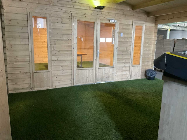 Houten chalet - afbeelding 9 van  9