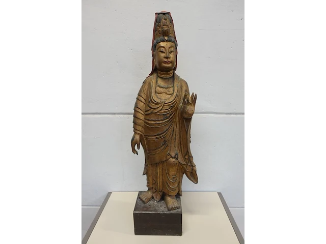 Houten chinees buddha standbeeld - afbeelding 1 van  5