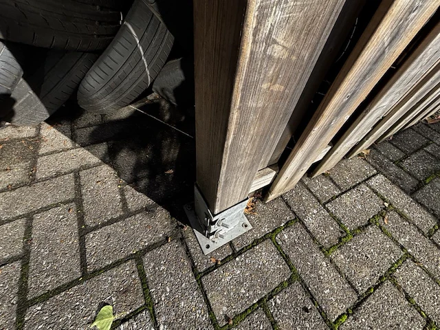 Houten container berging - afbeelding 6 van  7