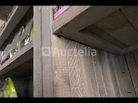Houten displayplank op wielen - afbeelding 5 van  6