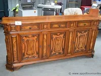 Houten dressoir vv 3 deuren en3 laden, afm plm 220x50x100cm, beschadigd - afbeelding 1 van  2